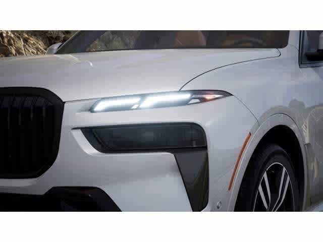 2026 BMW X7 xDrive40i Sports Activity Vehicle