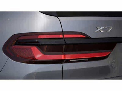 2026 BMW X7 xDrive40i Sports Activity Vehicle