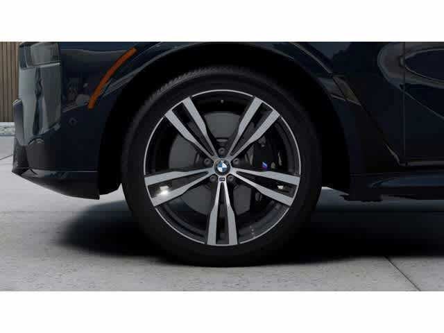 2026 BMW X7 xDrive40i Sports Activity Vehicle