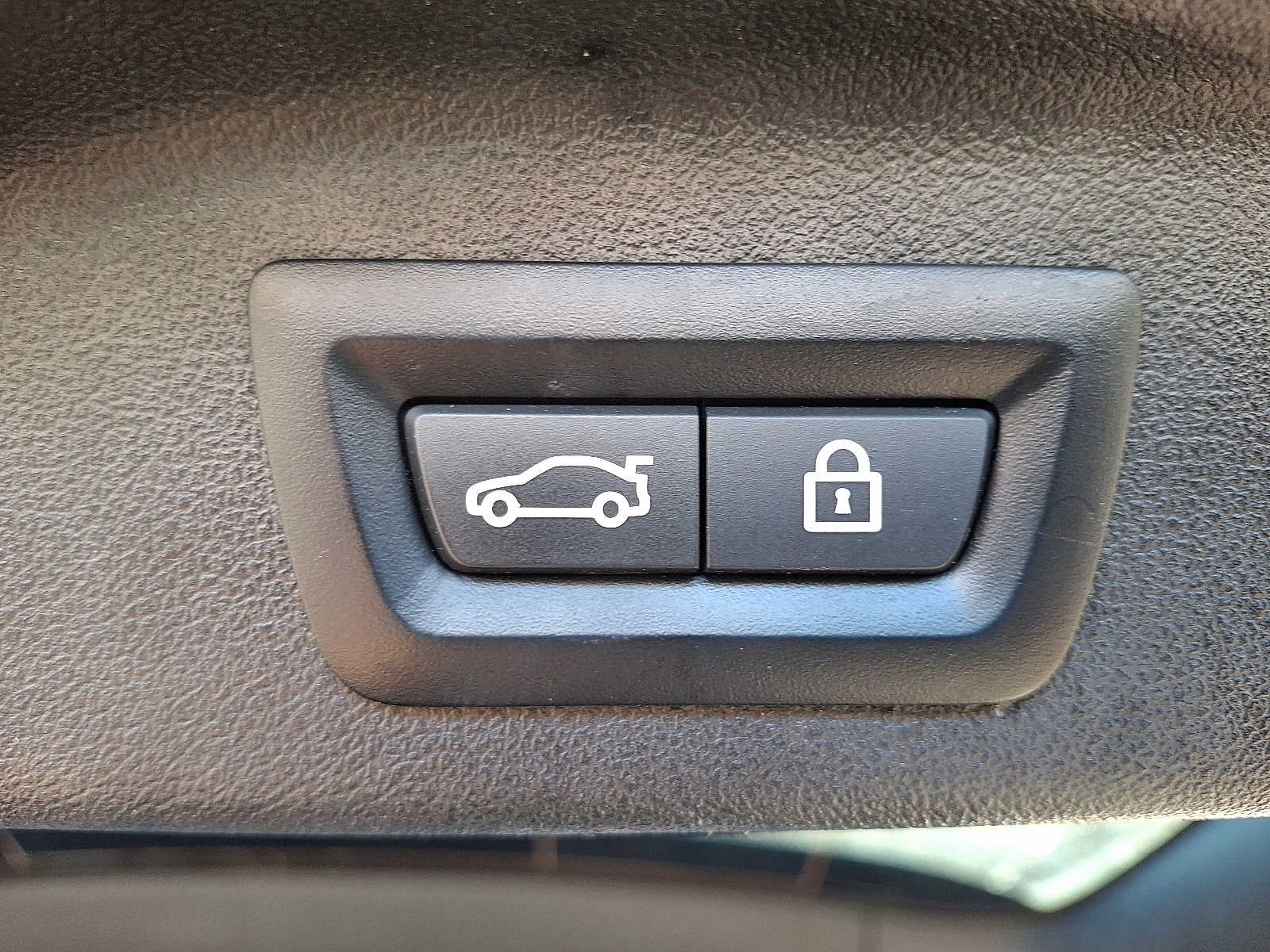 2023 BMW X7 xDrive40i Sports Activity Vehicle