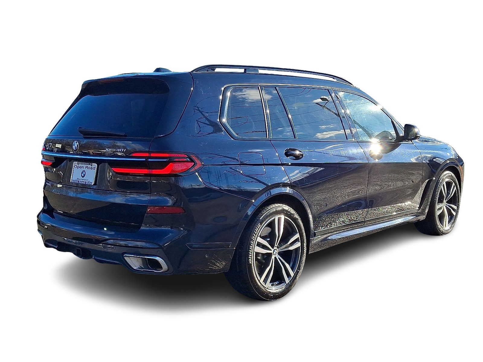 2023 BMW X7 xDrive40i Sports Activity Vehicle