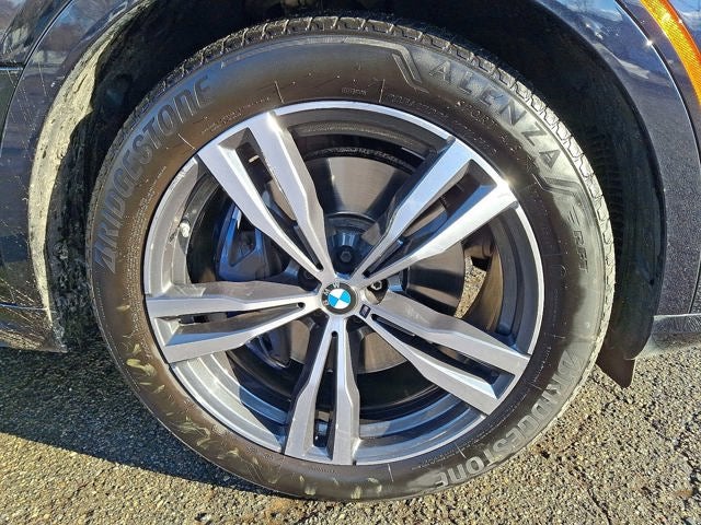 2023 BMW X7 xDrive40i Sports Activity Vehicle