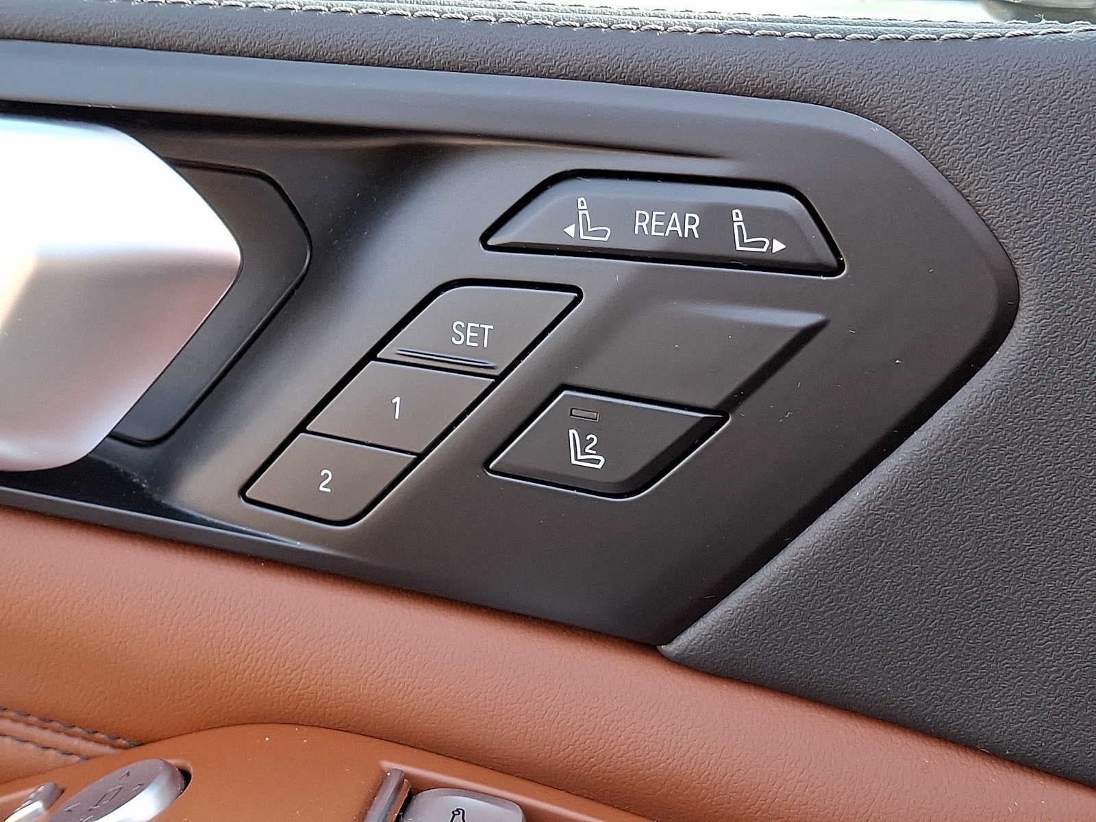 2023 BMW X7 xDrive40i Sports Activity Vehicle