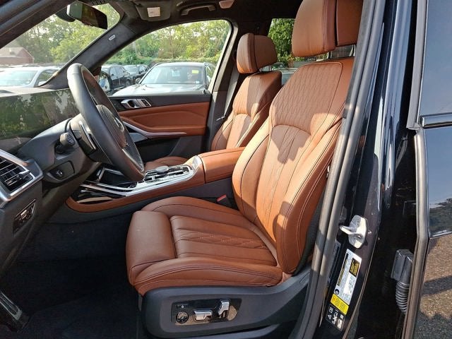 2023 BMW X7 xDrive40i Sports Activity Vehicle