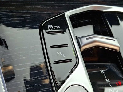 2023 BMW X7 xDrive40i Sports Activity Vehicle