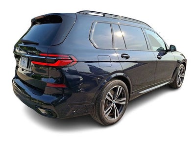 2023 BMW X7 xDrive40i Sports Activity Vehicle