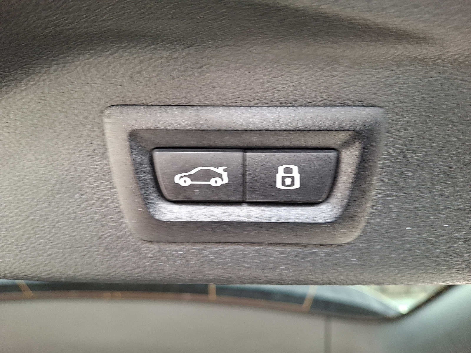 2025 BMW X7 xDrive40i Sports Activity Vehicle