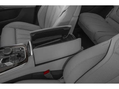 2027 BMW X7 xDrive40i Sports Activity Vehicle