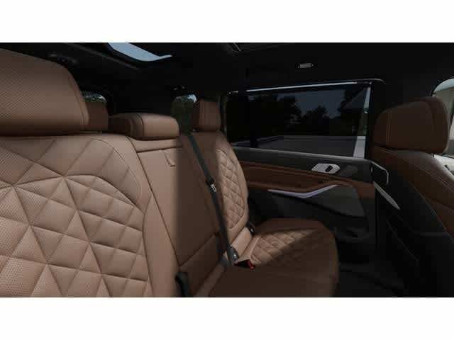 2027 BMW X7 xDrive40i Sports Activity Vehicle