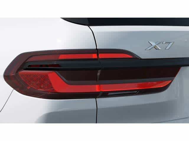 2027 BMW X7 xDrive40i Sports Activity Vehicle