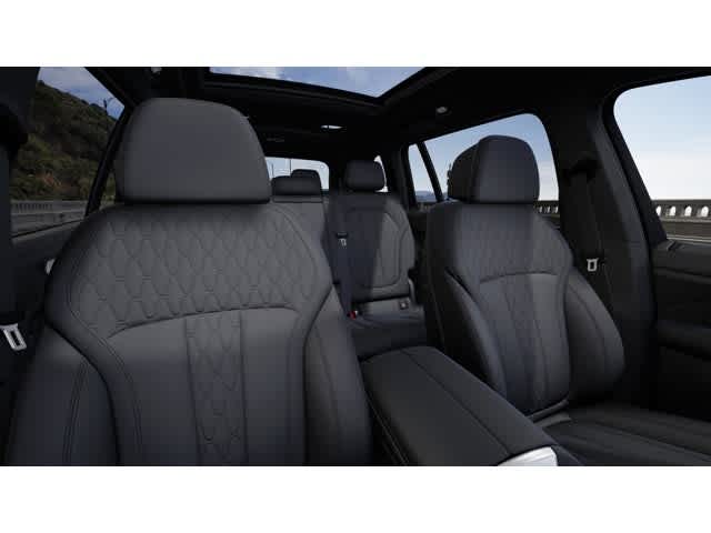 2027 BMW X7 xDrive40i Sports Activity Vehicle