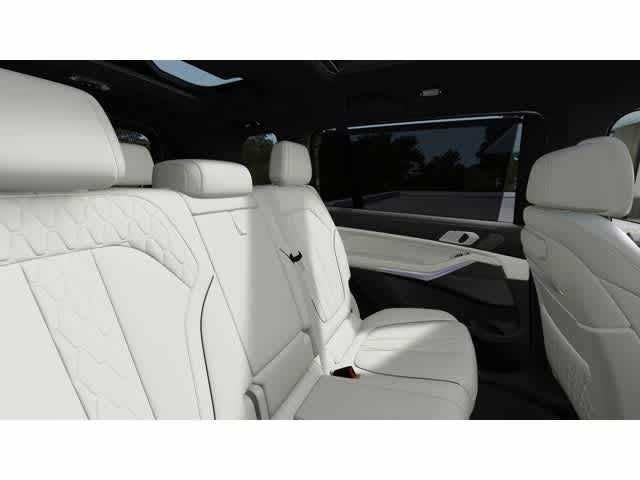 2027 BMW X7 xDrive40i Sports Activity Vehicle