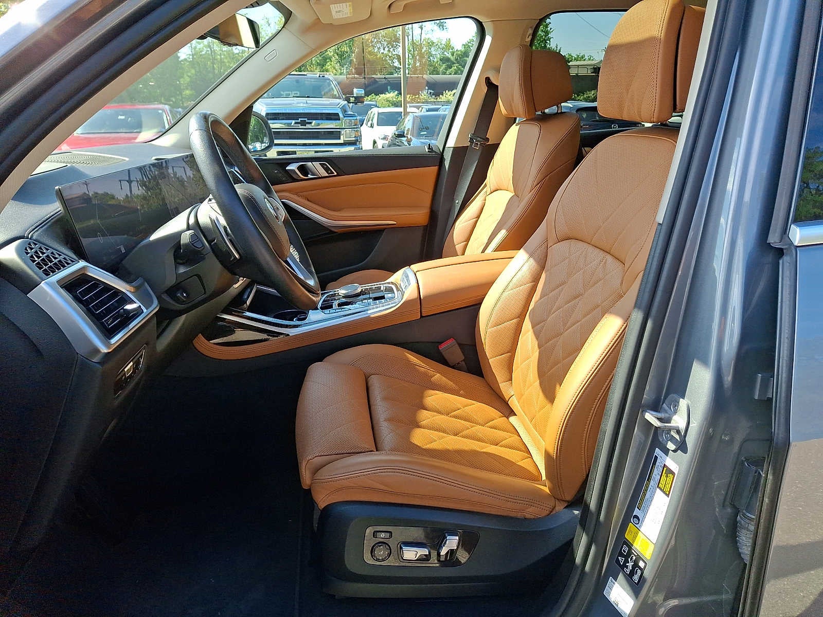 2023 BMW X7 xDrive40i Sports Activity Vehicle
