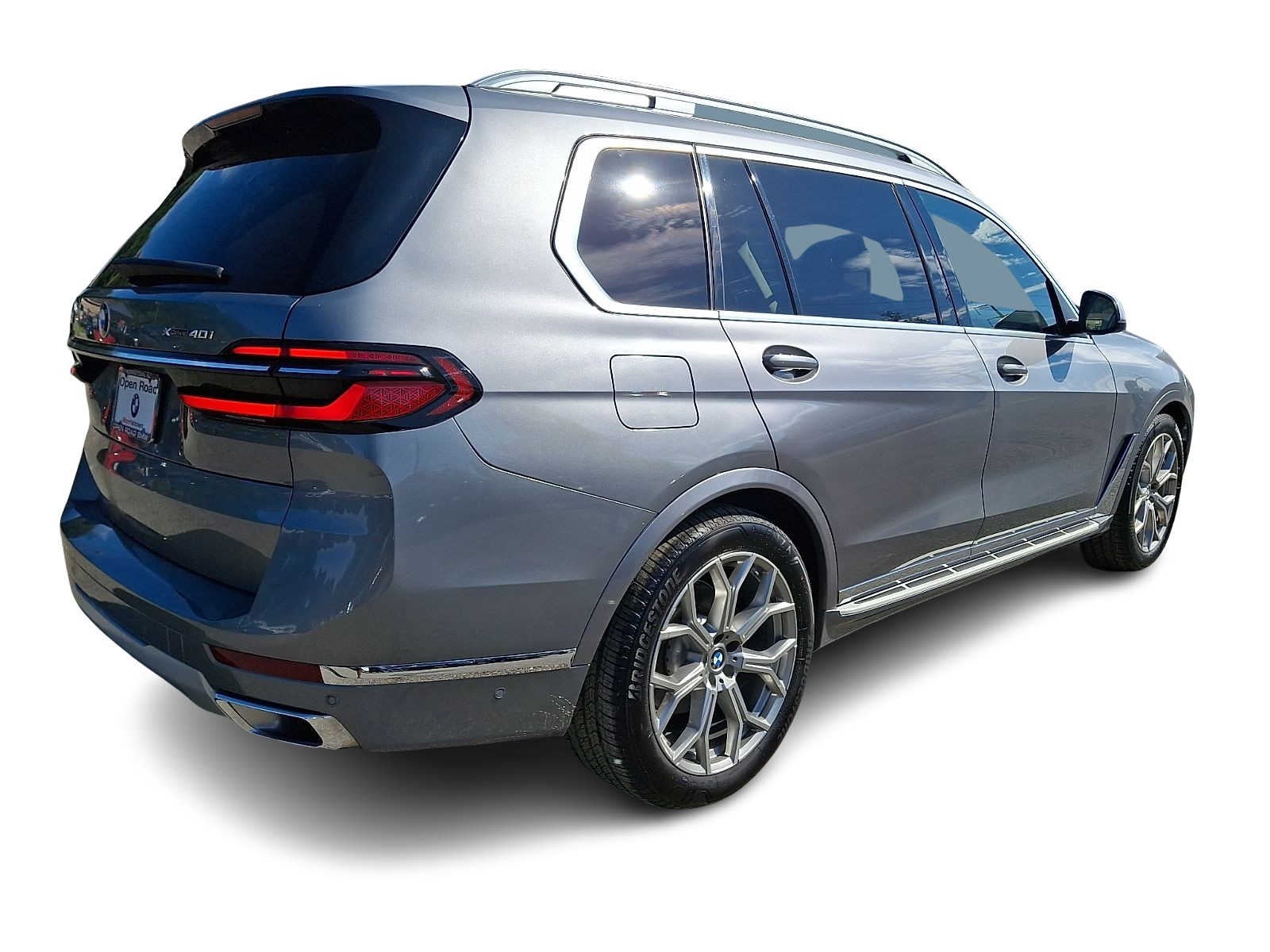 2023 BMW X7 xDrive40i Sports Activity Vehicle