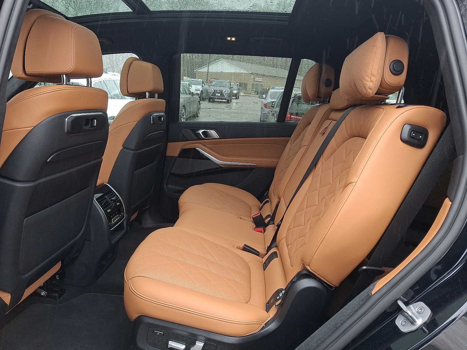 2023 BMW X7 xDrive40i Sports Activity Vehicle