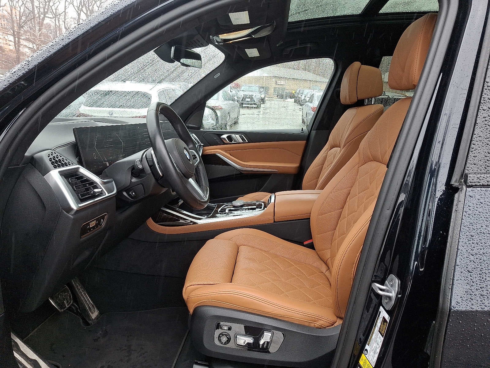 2023 BMW X7 xDrive40i Sports Activity Vehicle