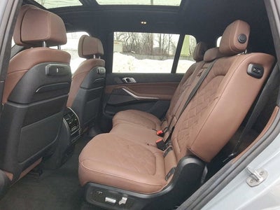 2024 BMW X7 xDrive40i Sports Activity Vehicle