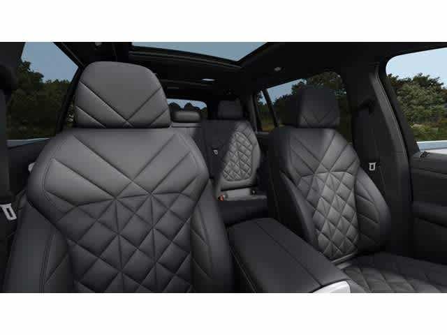 2026 BMW X7 xDrive40i Sports Activity Vehicle