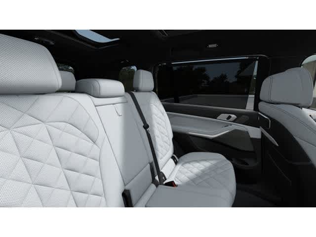 2027 BMW X7 xDrive40i Sports Activity Vehicle