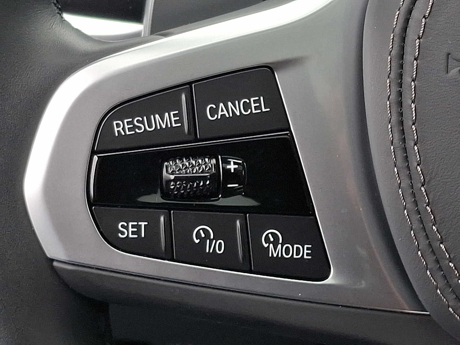 2025 BMW X5 xDrive40i Sports Activity Vehicle