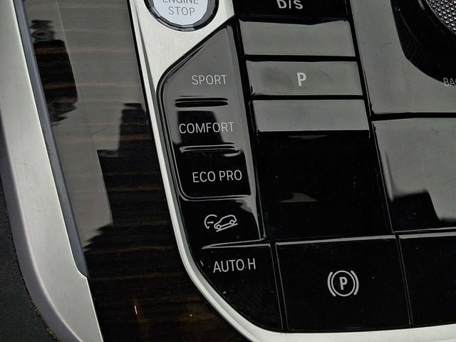 2025 BMW X5 xDrive40i Sports Activity Vehicle