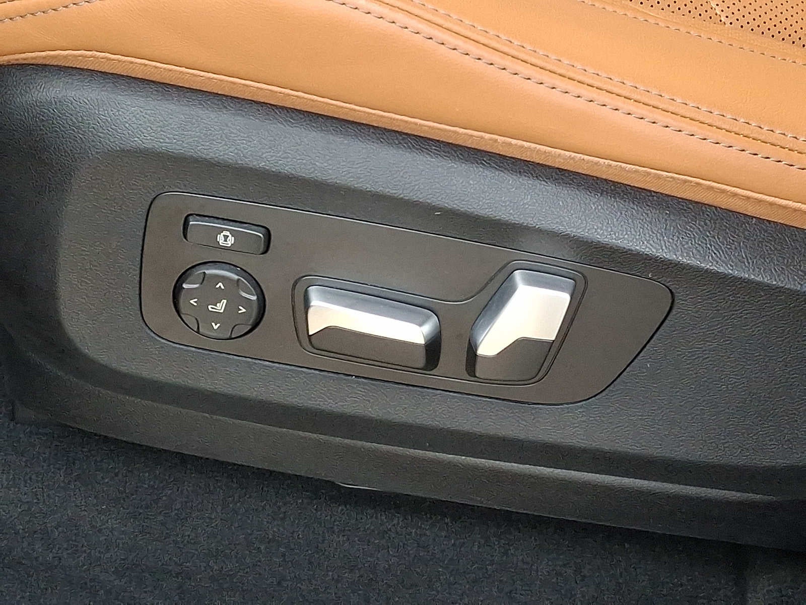 2025 BMW X5 xDrive40i Sports Activity Vehicle