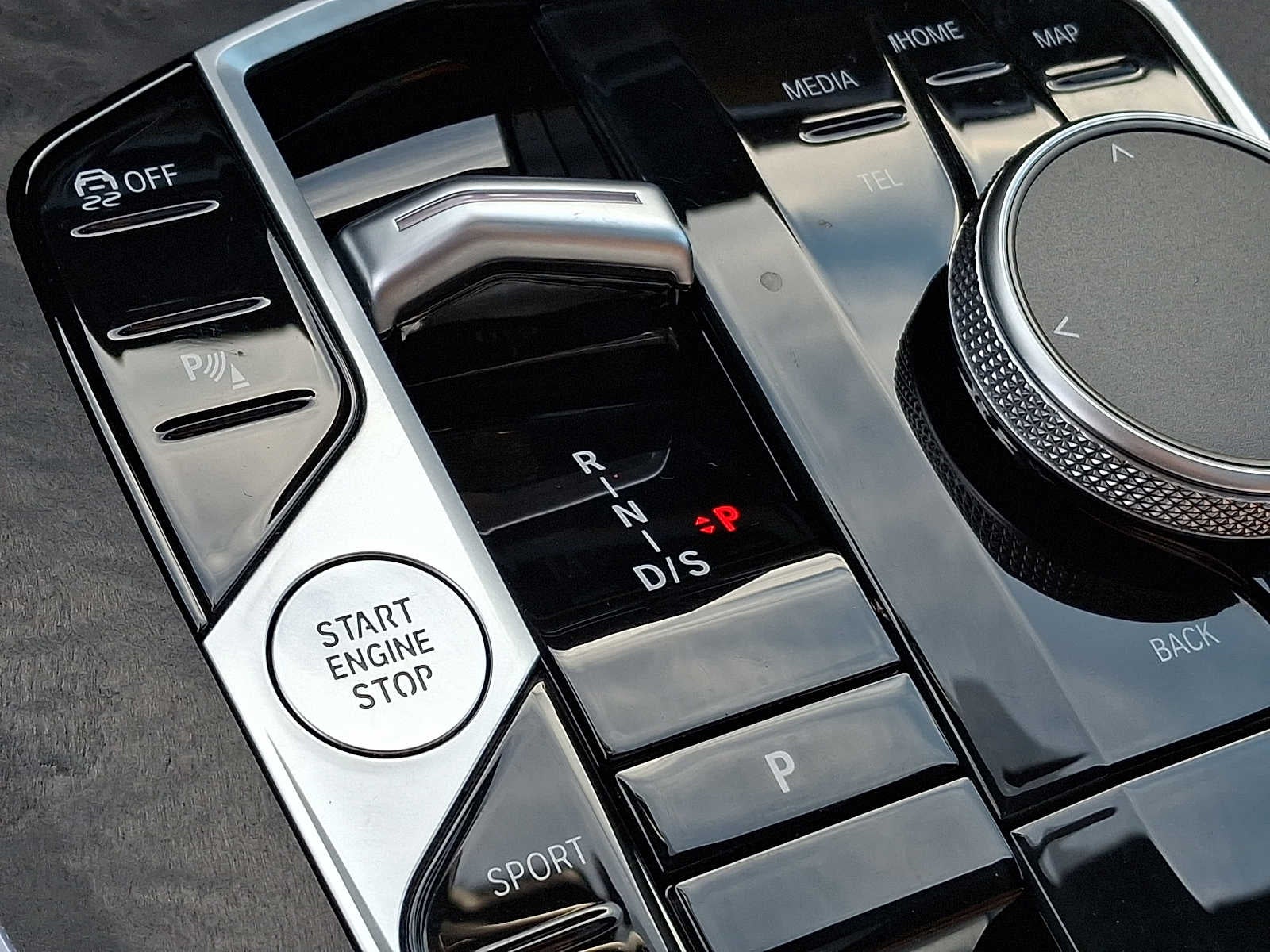 2025 BMW X5 xDrive40i Sports Activity Vehicle