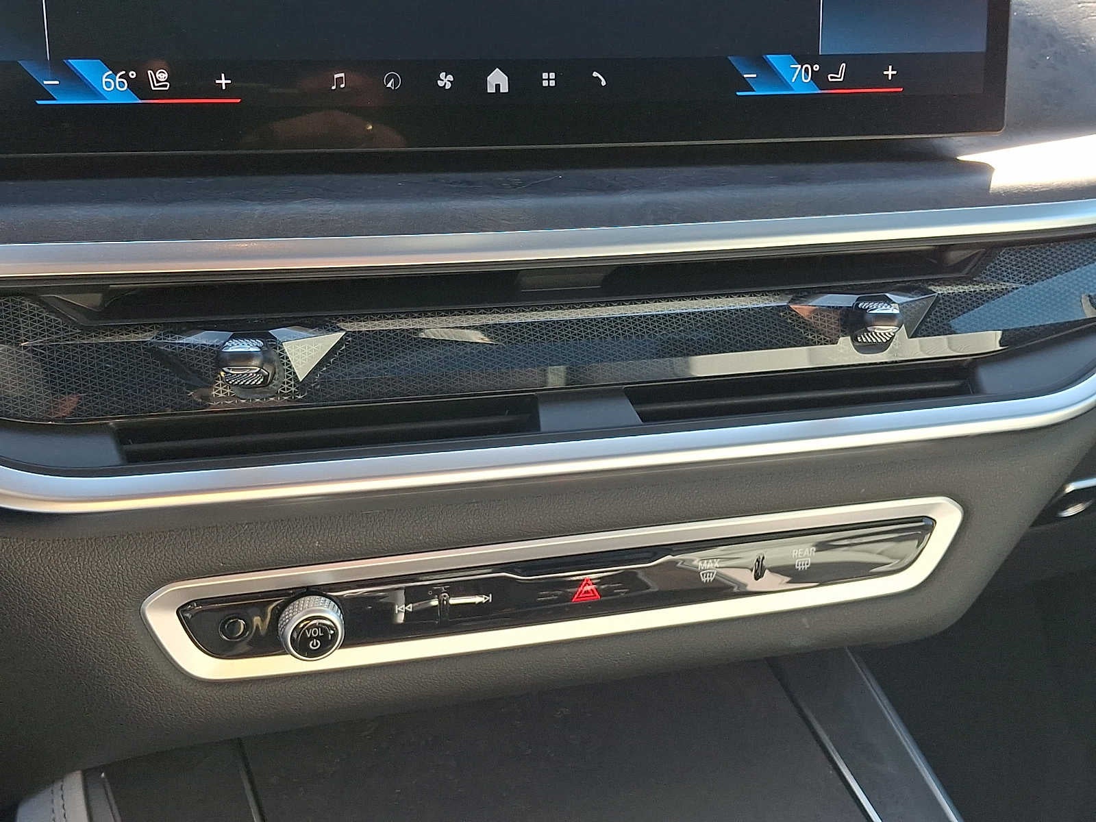 2025 BMW X5 xDrive40i Sports Activity Vehicle