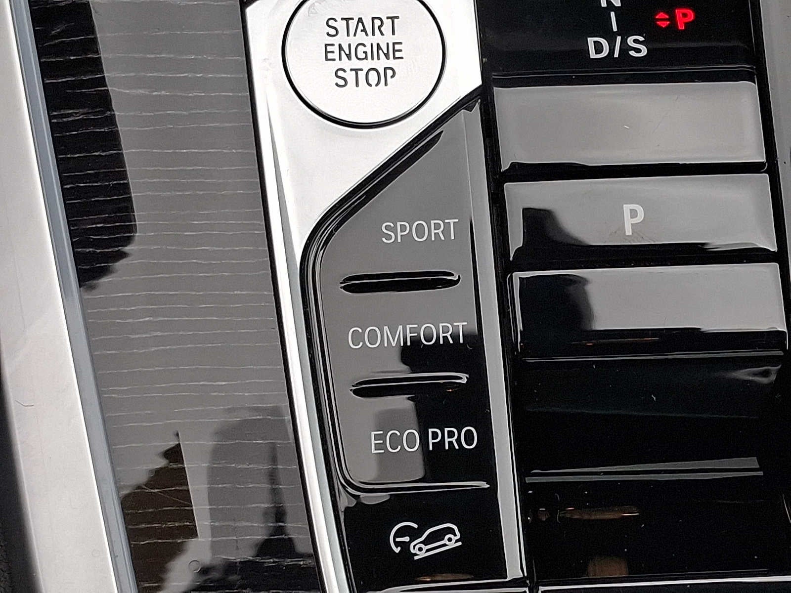 2025 BMW X5 xDrive40i Sports Activity Vehicle