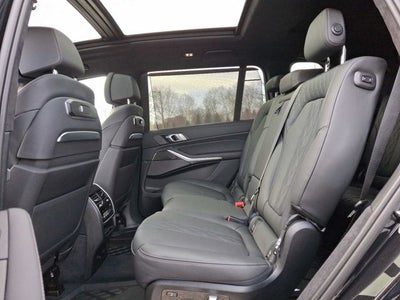 2025 BMW X7 M60i Sports Activity Vehicle