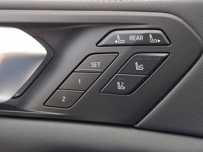 2025 BMW X7 M60i Sports Activity Vehicle