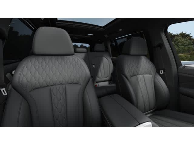 2027 BMW X7 M60i Sports Activity Vehicle