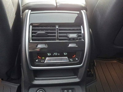 2024 BMW X7 M60i Sports Activity Vehicle