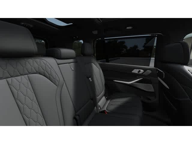 2026 BMW X7 M60i Sports Activity Vehicle
