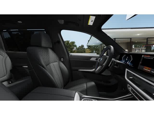 2026 BMW X7 M60i Sports Activity Vehicle