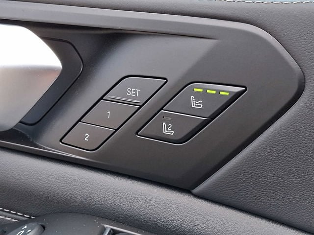 2025 BMW X5 M60i Sports Activity Vehicle