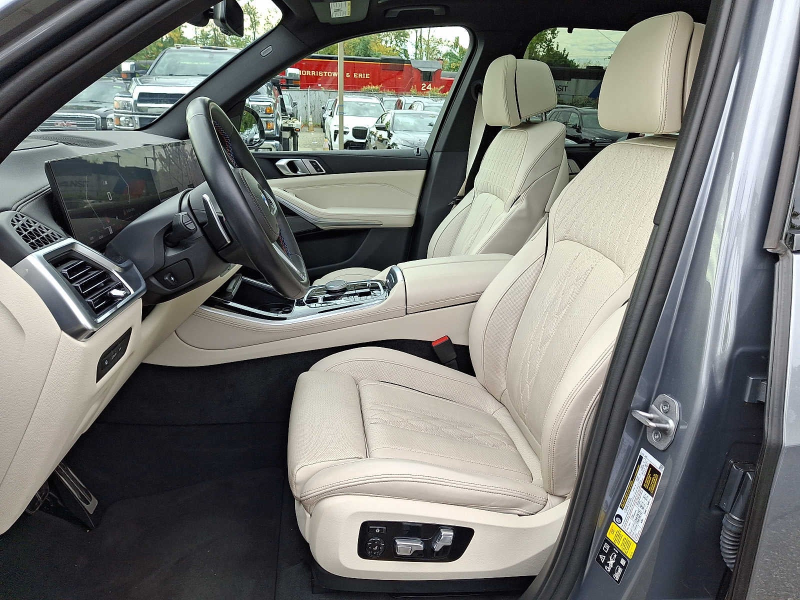 2024 BMW X5 M60i Sports Activity Vehicle