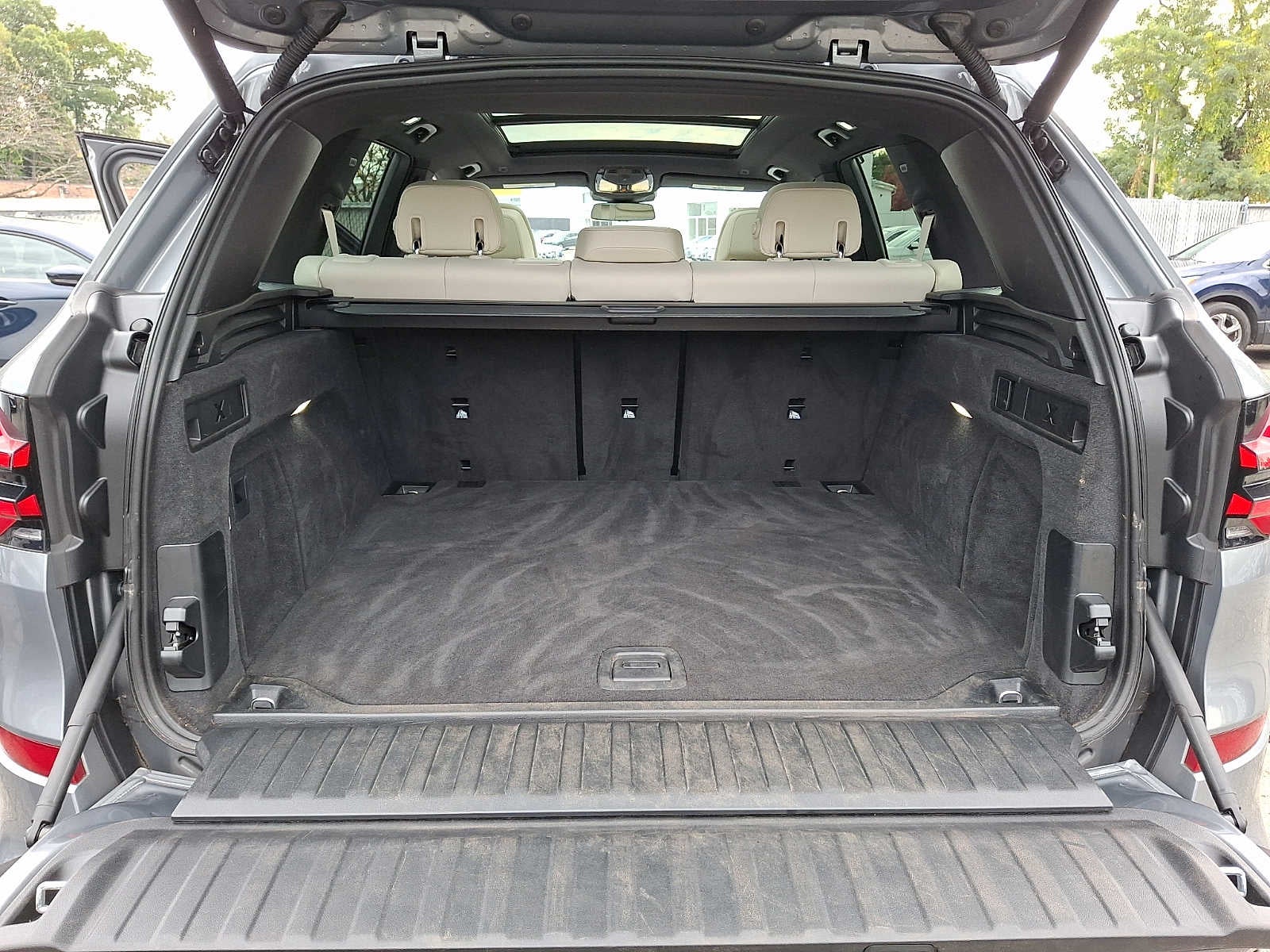 2024 BMW X5 M60i Sports Activity Vehicle