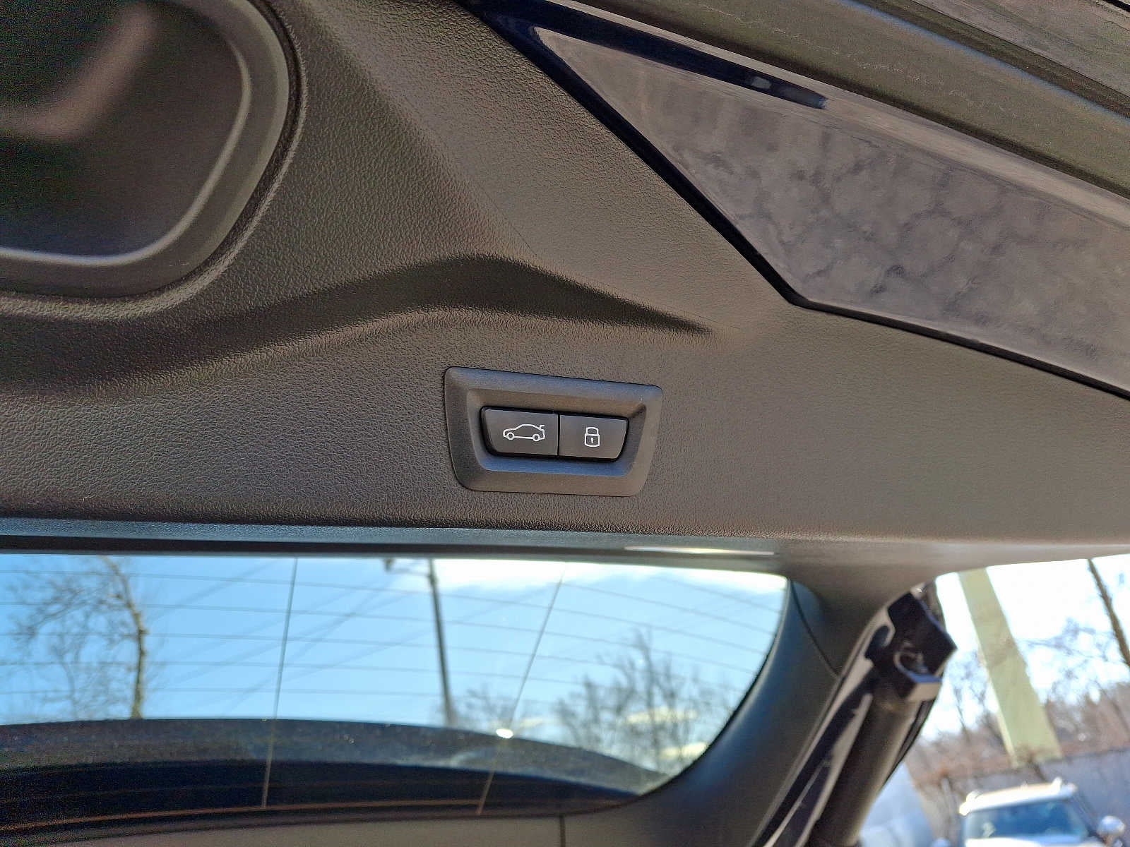 2025 BMW X5 M60i Sports Activity Vehicle