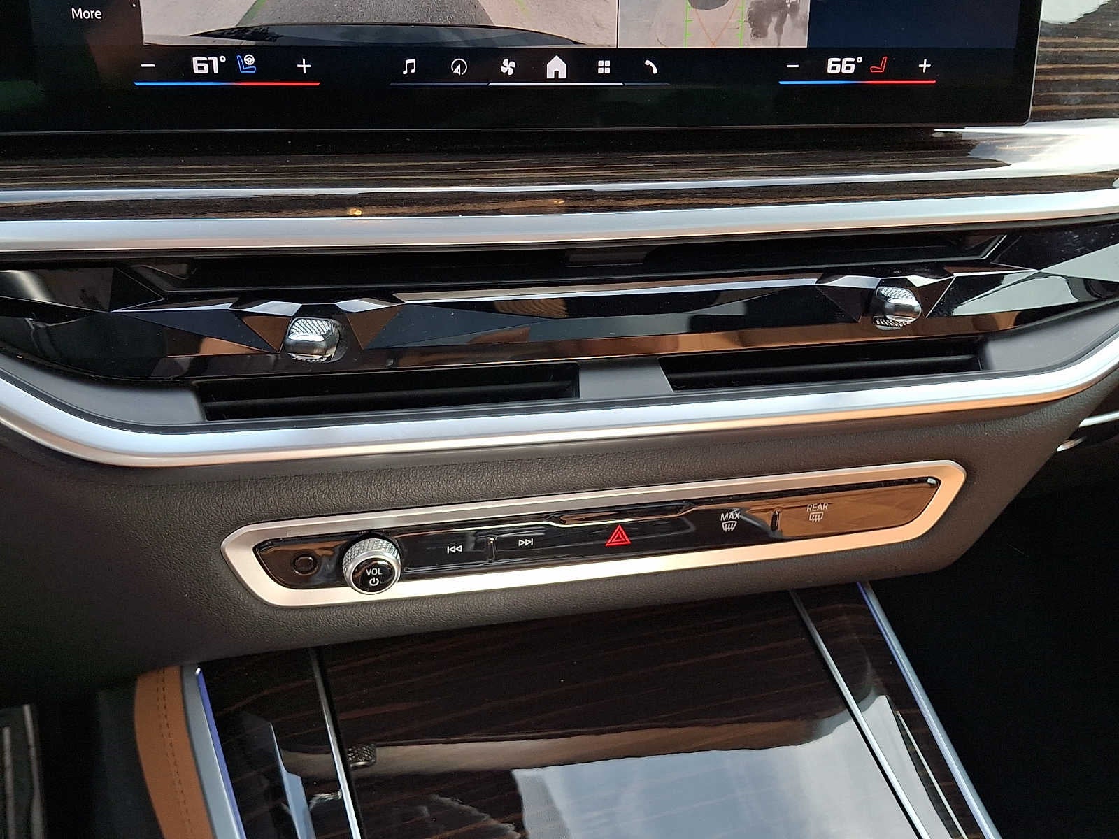2024 BMW X5 M60i Sports Activity Vehicle