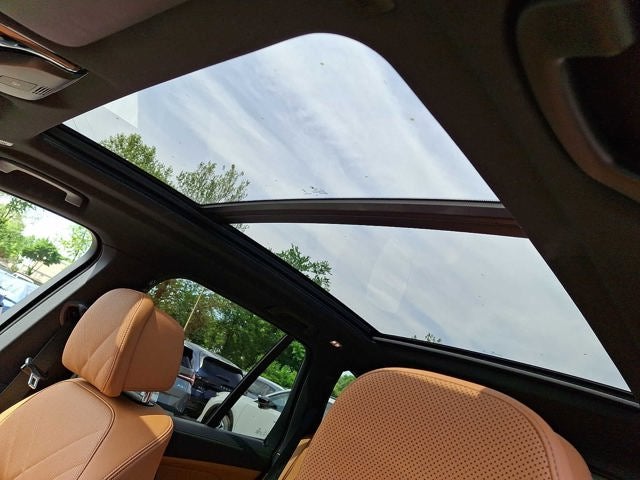 2024 BMW X5 M60i Sports Activity Vehicle