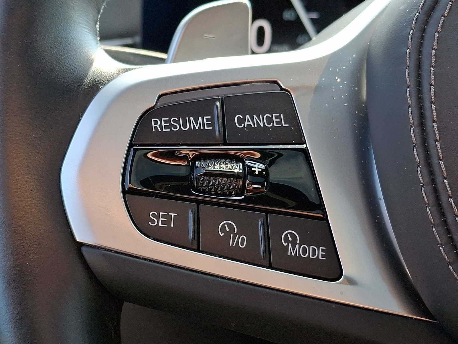 2025 BMW X6 xDrive40i Sports Activity Coupe