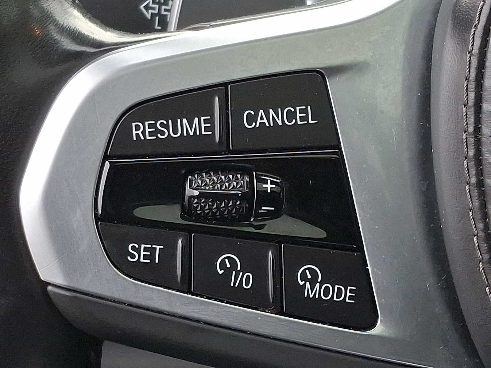 2024 BMW X6 xDrive40i Sports Activity Coupe