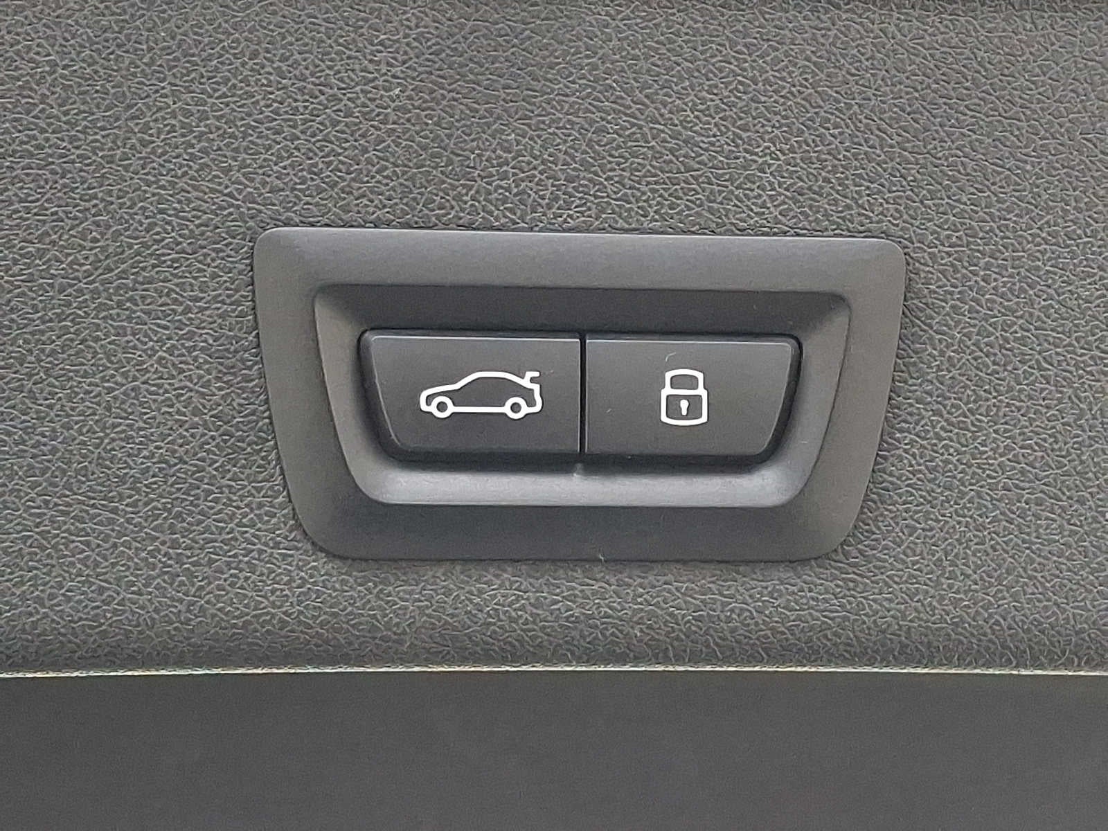 2024 BMW X6 xDrive40i Sports Activity Coupe