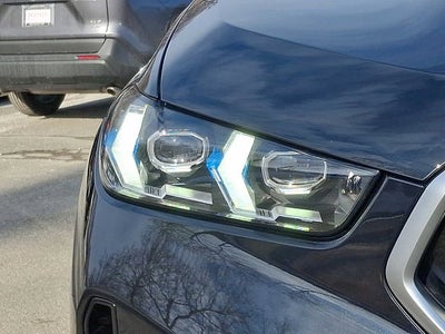 2025 BMW X6 xDrive40i Sports Activity Coupe