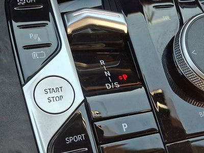 2025 BMW X5 xDrive50e Plug-In Hybrid