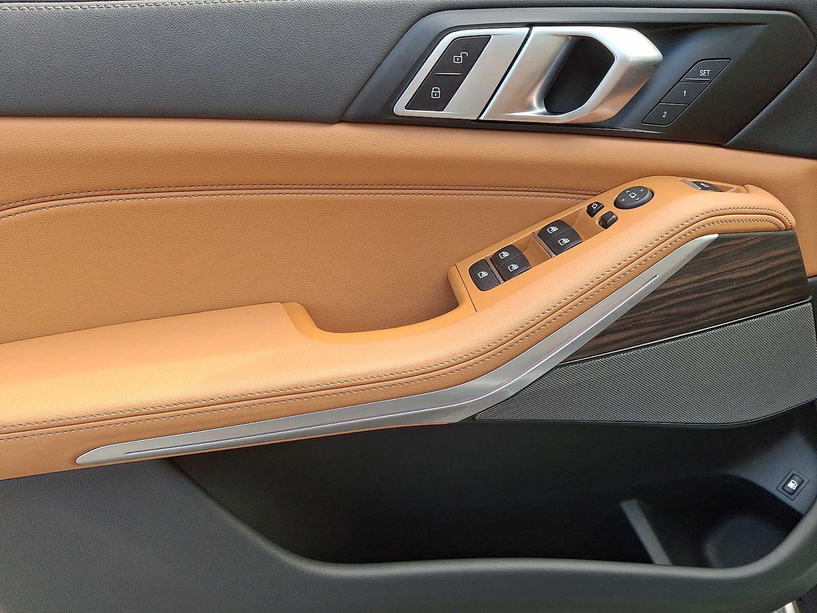 2024 BMW X5 xDrive50e Plug-In Hybrid