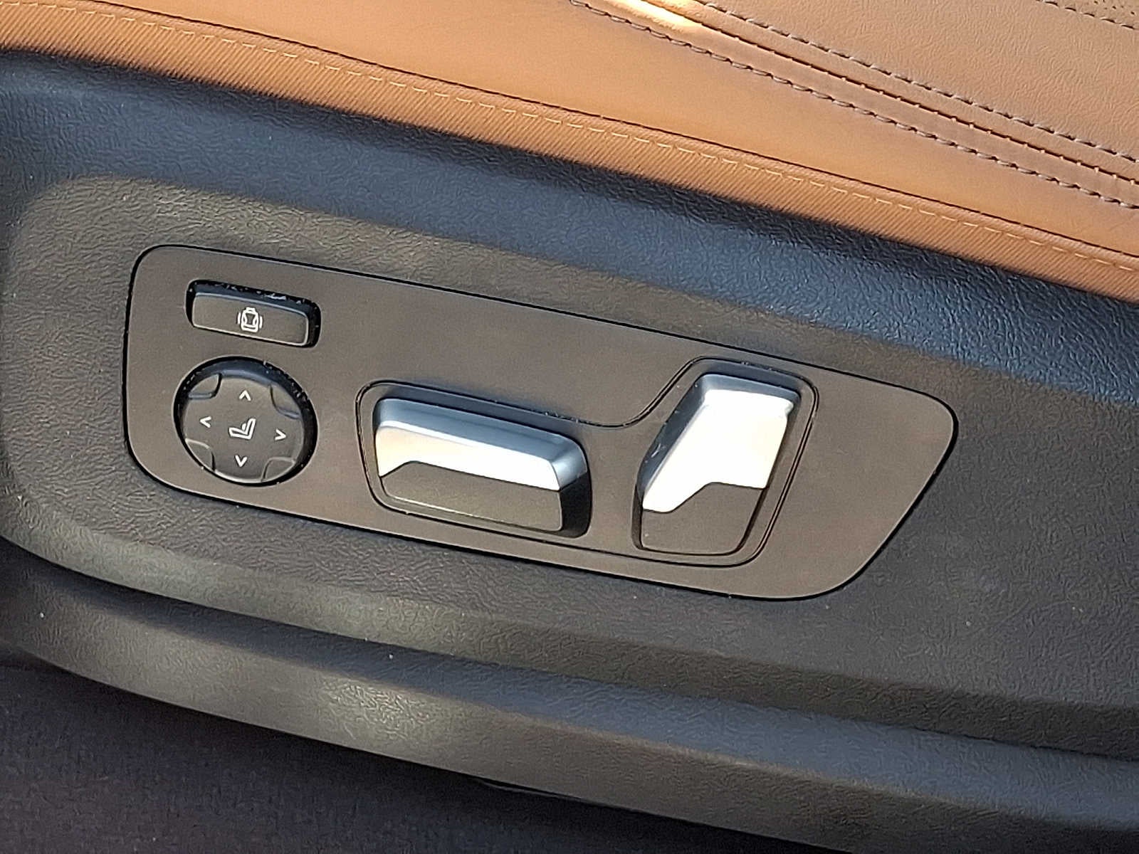2024 BMW X5 xDrive50e Plug-In Hybrid