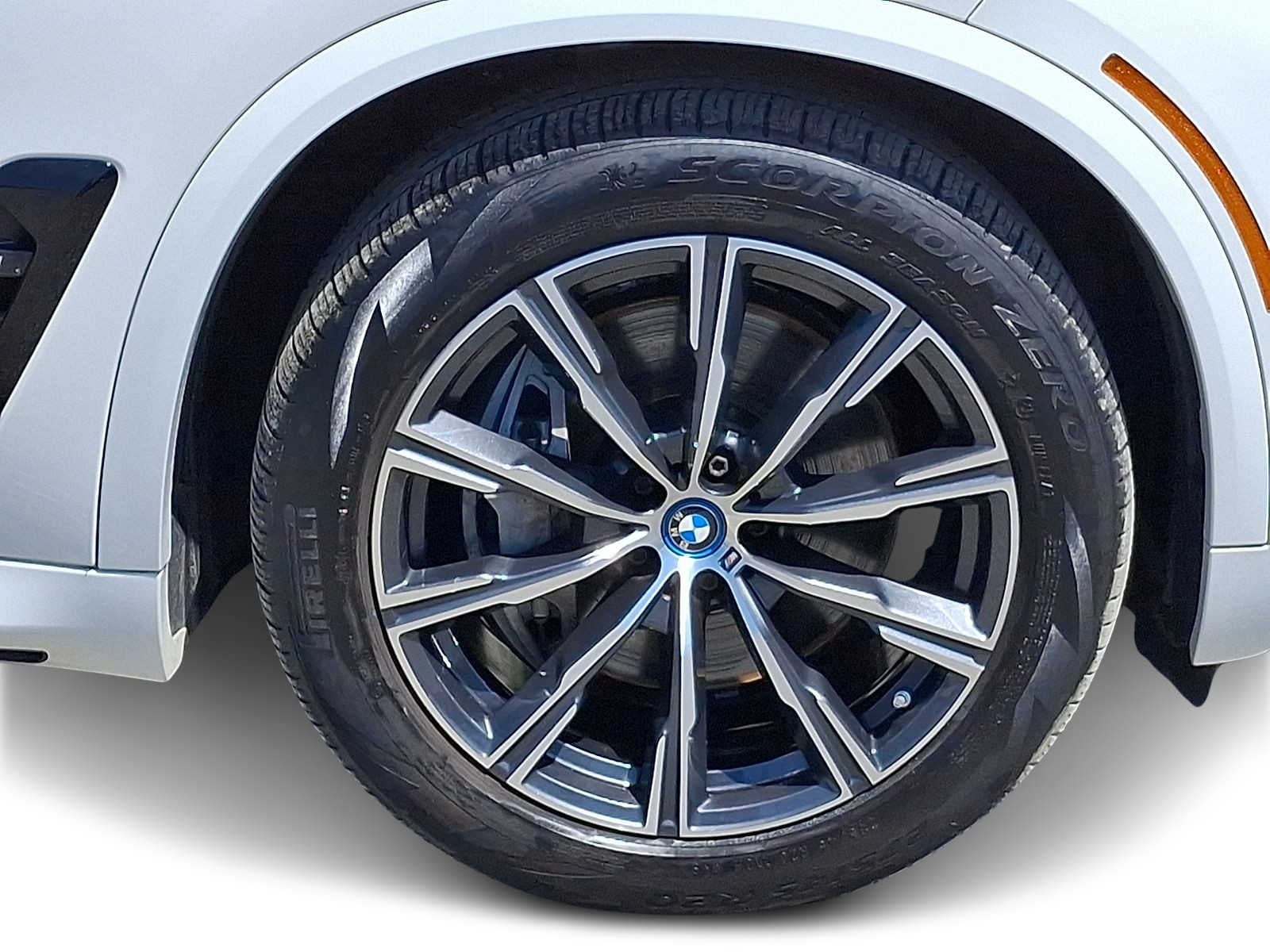 2024 BMW X5 xDrive50e Plug-In Hybrid