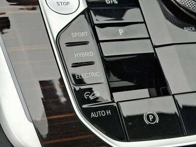 2026 BMW X5 xDrive50e Plug-In Hybrid
